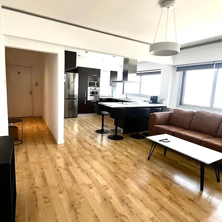 Urban 10th Floor - 2 Bdr Apartment Nicosia
