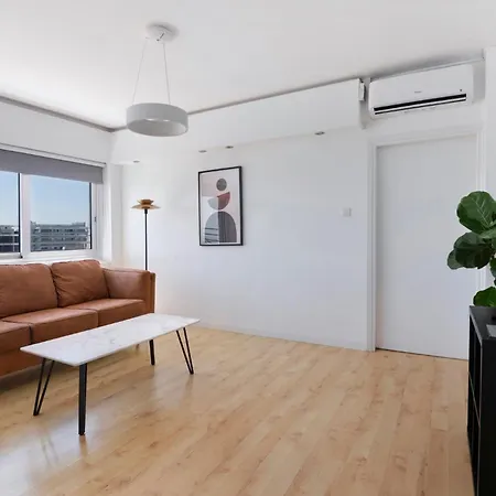 Urban 10th Floor - 2 Bdr