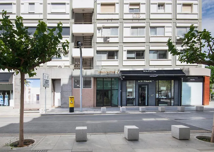 Urban 10th Floor - 2 Bdr