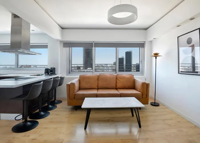 Lägenhet Urban 10th Floor - 2 Bdr